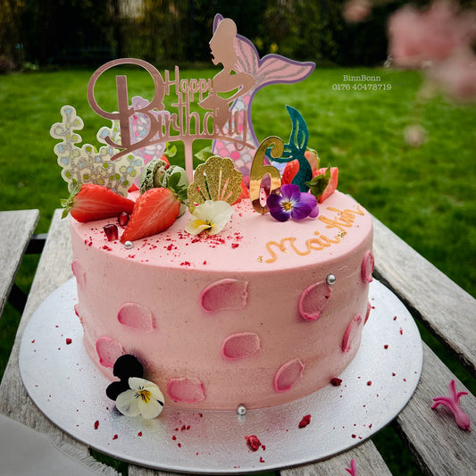 1. Torte "Pink Mermaid" zum Kindergeburtstag gefüllt mit frischen Beeren 22 cm