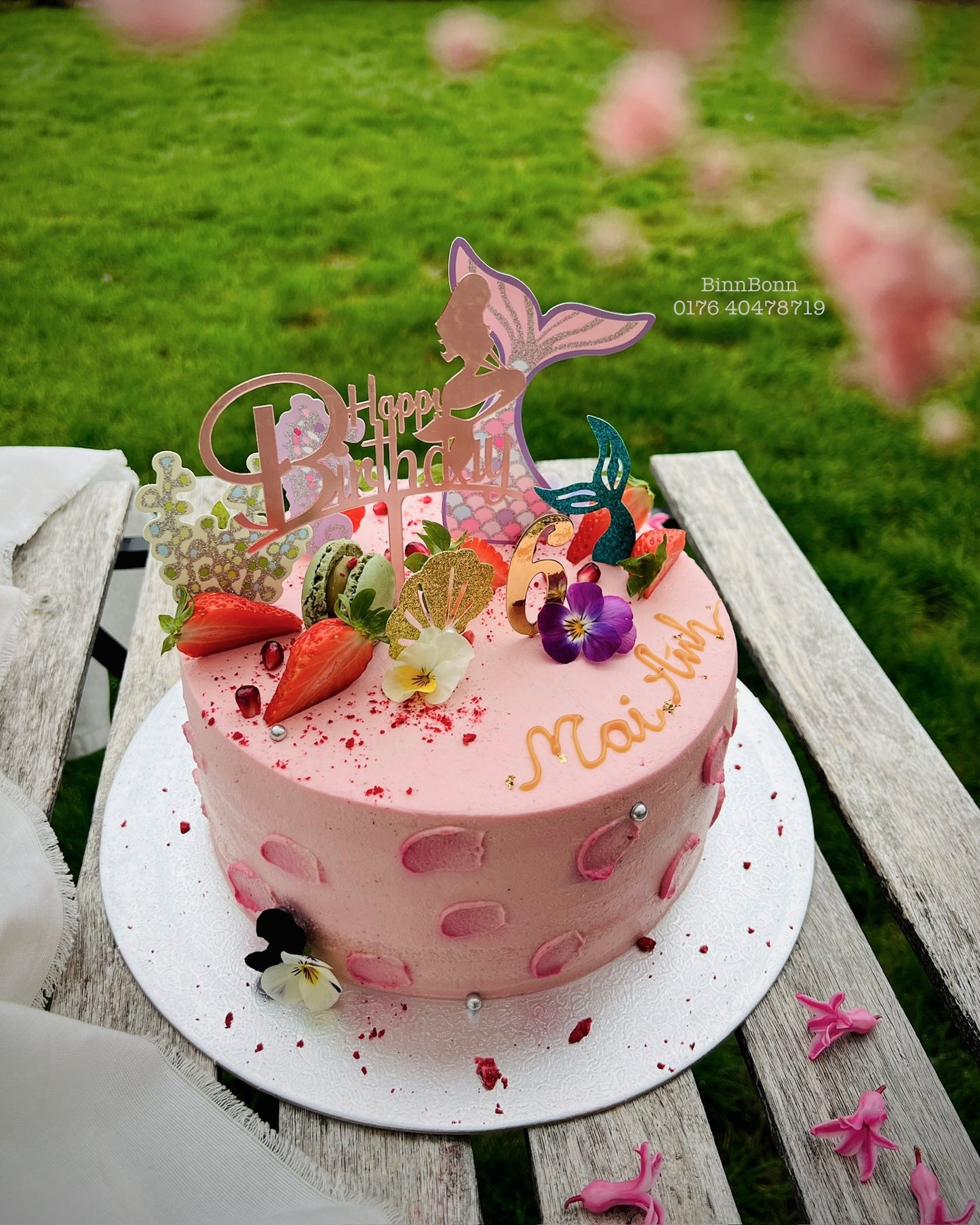 12. Torte "Pink Mermaid" zum Kindergeburtstag gefüllt mit frischen Beeren 22 cm