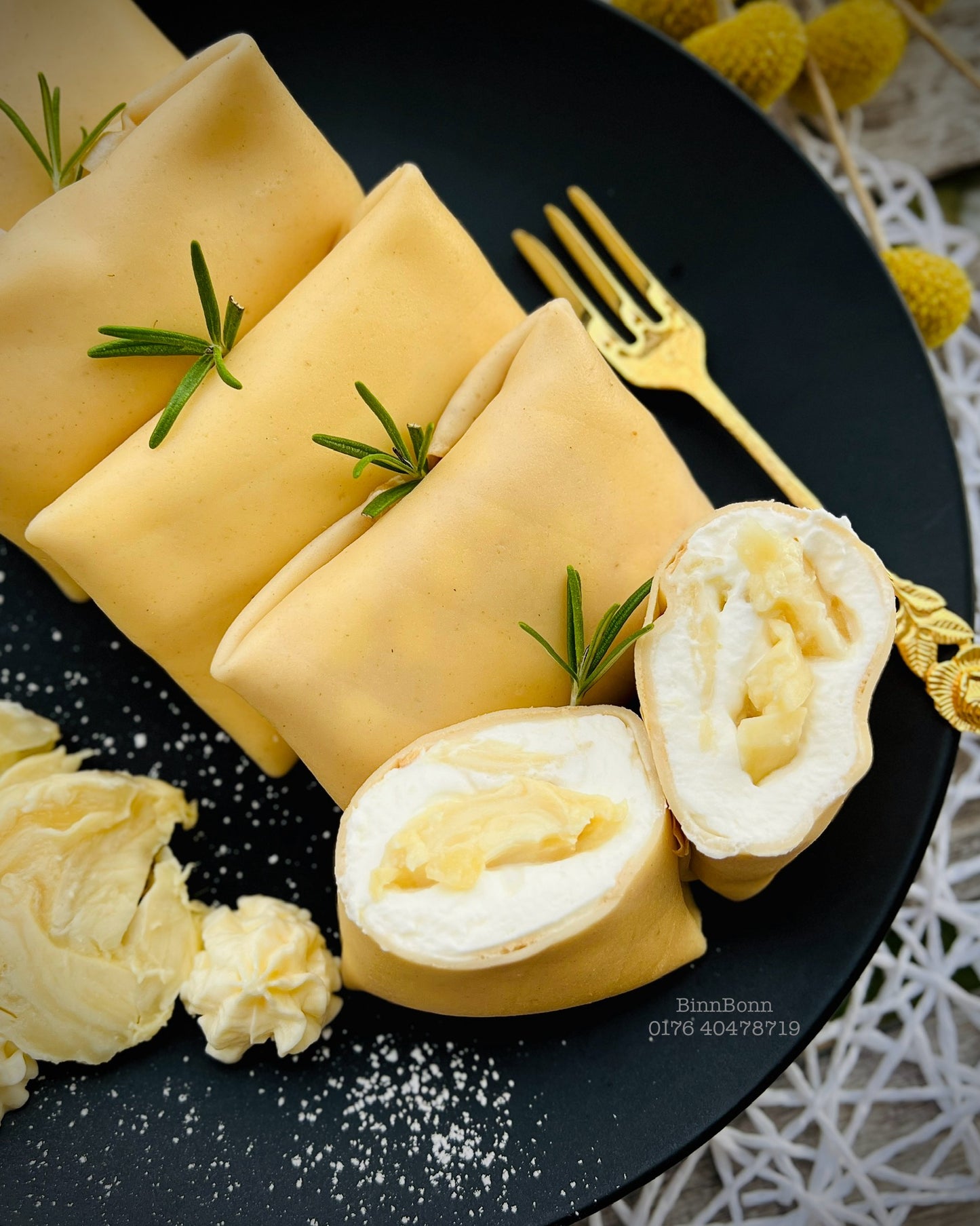 Durian Crepe Cakes mit Durian-Fruchtfleisch und feinster Sahne-Frischkäse-Creme 5 Stück