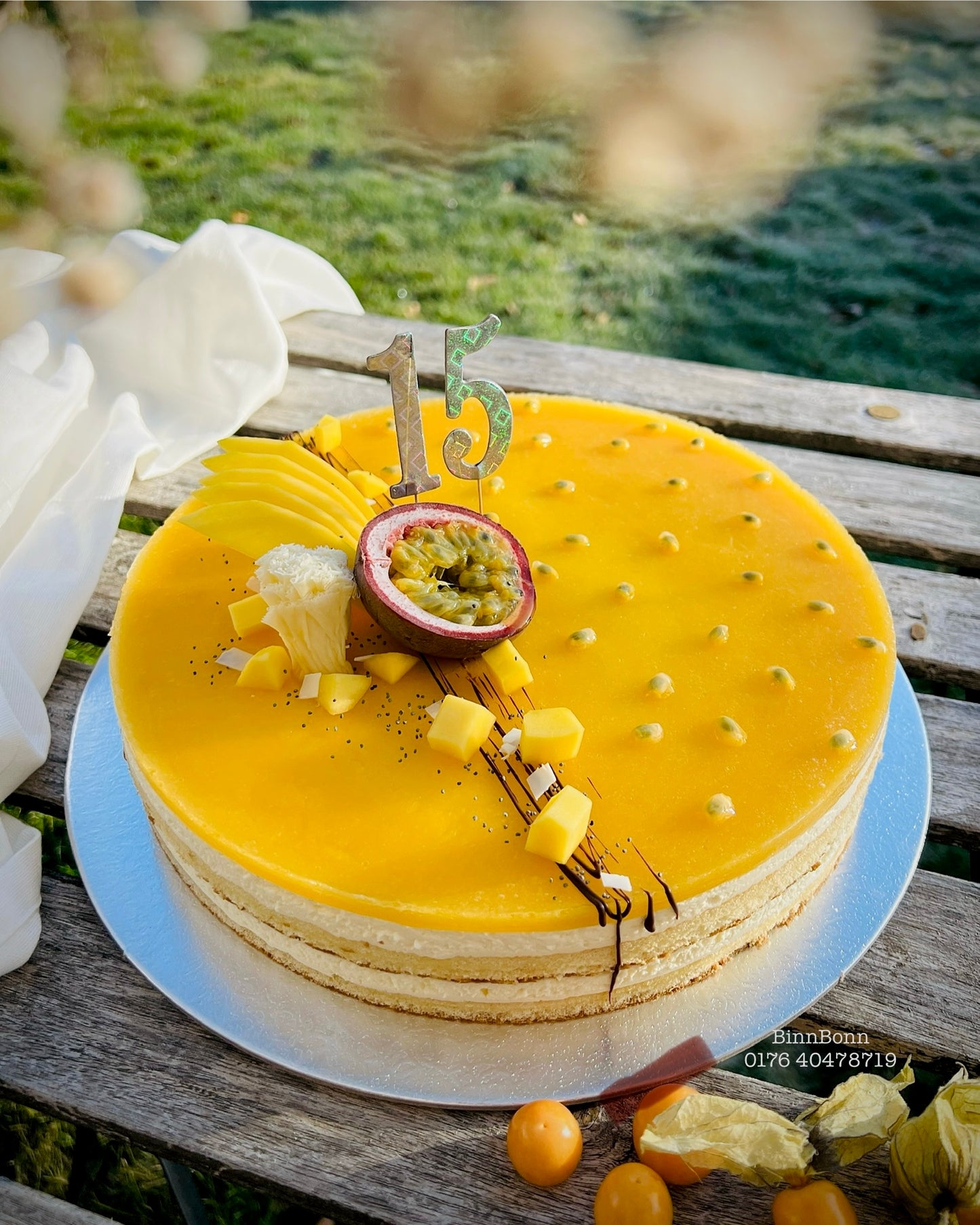32. Torte "Tropical Love" Mango-Maracuja Cheesecake mit frischem Mangopüree 26 cm